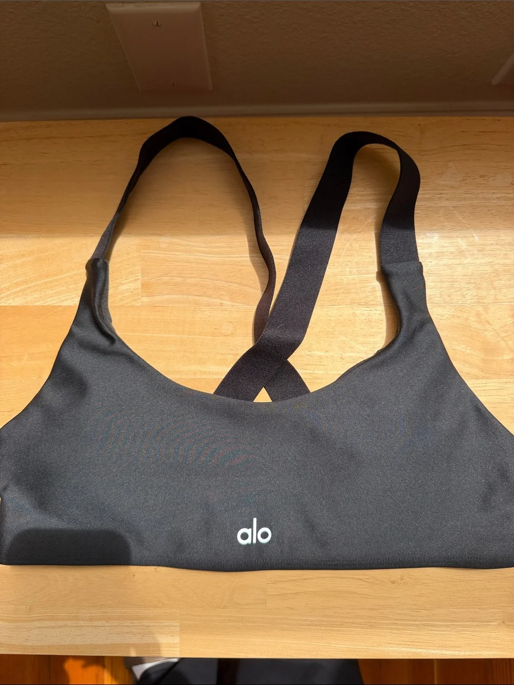 ALO Yoga Black Cross-Strap Low-Impact Sports Bra